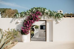 Elegant-Greek-folk-wedding-in-Antiparos-by-Rock-Paper-Scissors-Events-16 5
