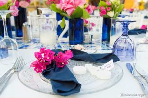 A_beach_wedding_with_splurges_of_bougainvillea_6 5