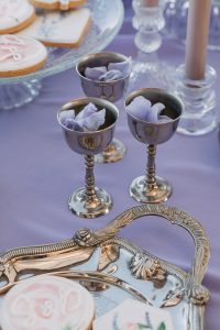 A_lavender_elegant_micro_wedding_in_the_Athenian_Riviera_56 5