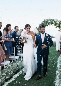 Timeless-All-White-Luxury-Wedding-in-Athens-17 5
