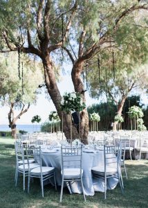 Timeless-All-White-Luxury-Wedding-in-Athens-21 5