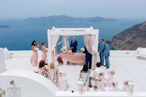 a_luscious_wedding_overlooking_the_caldera_in_santorini_rpsevents_11 5