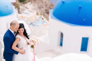 a_luscious_wedding_overlooking_the_caldera_in_santorini_rpsevents_8 5