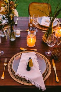 Destination_wedding_with_rattan_lights_73 5