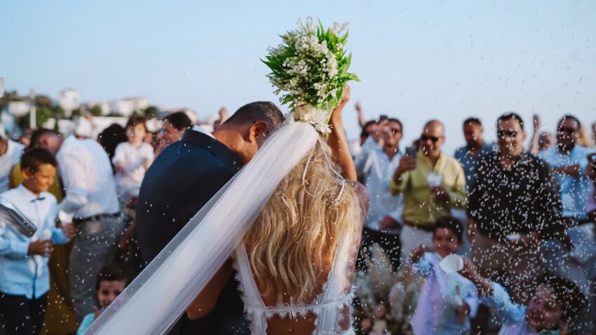 Wedding in Andros: A Majestic Set on the Beach