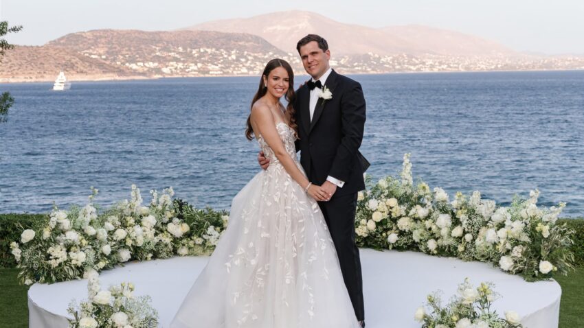 A High-End Seaside Wedding Celebration at Island Gallery & Residence